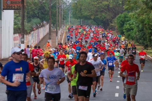 Meia Maratona do ano passado reuniu mais de 2 mil competidores / Foto: Divulgação 